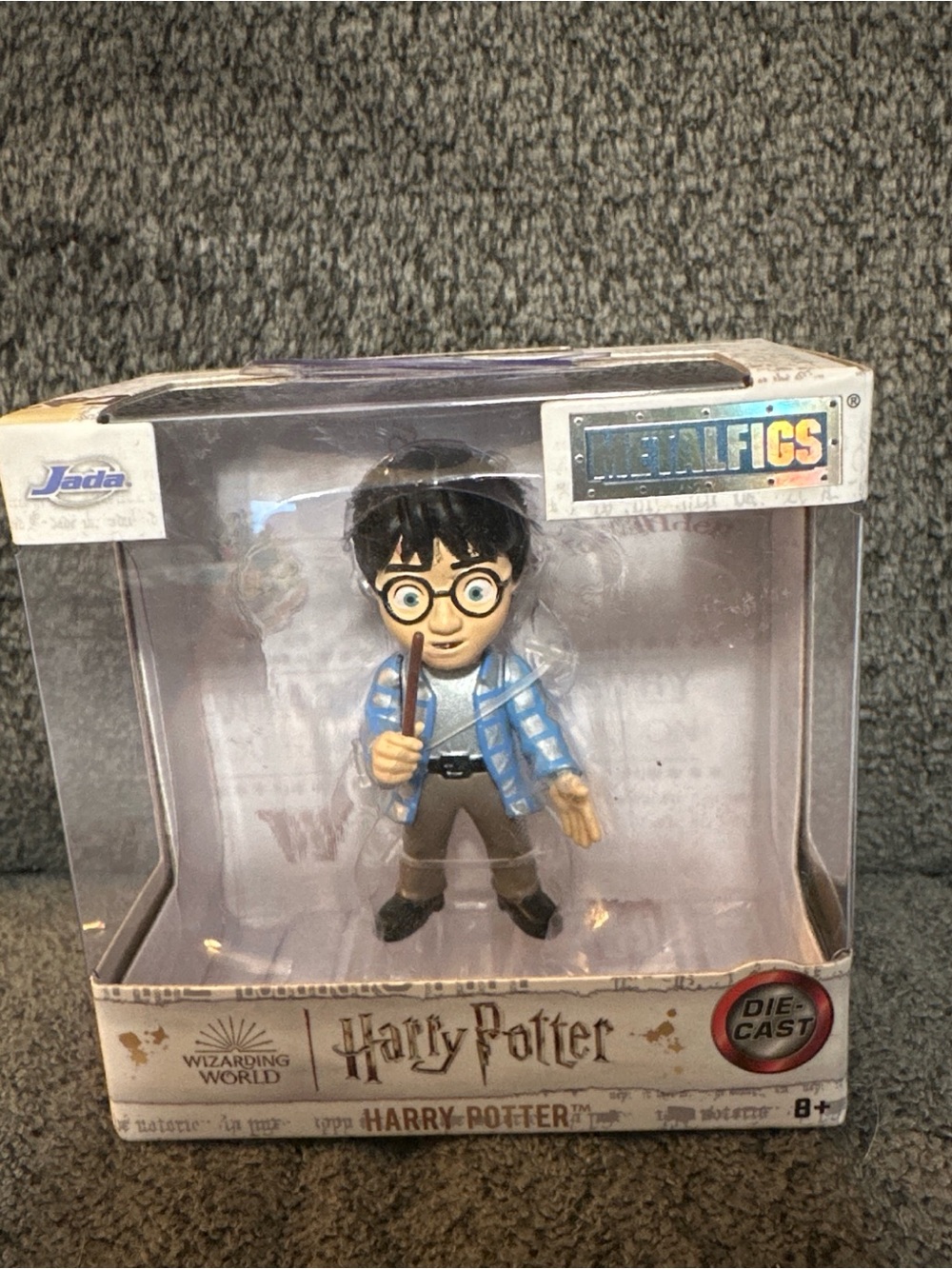 Warner Bros. Harry Potter Blue Jacket Die-Cast Figure